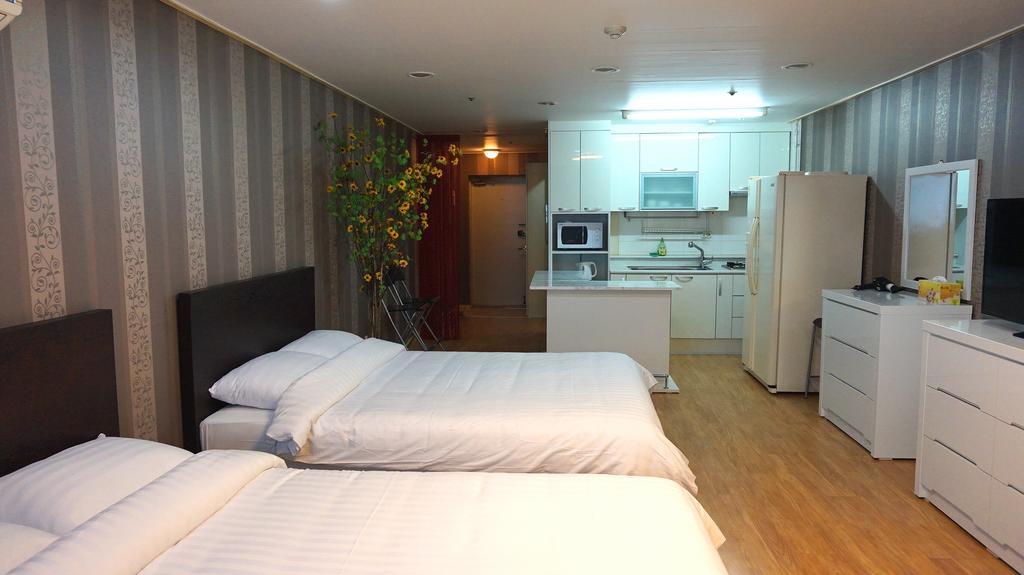 Lake & Stay Kojang Pokoj fotografie